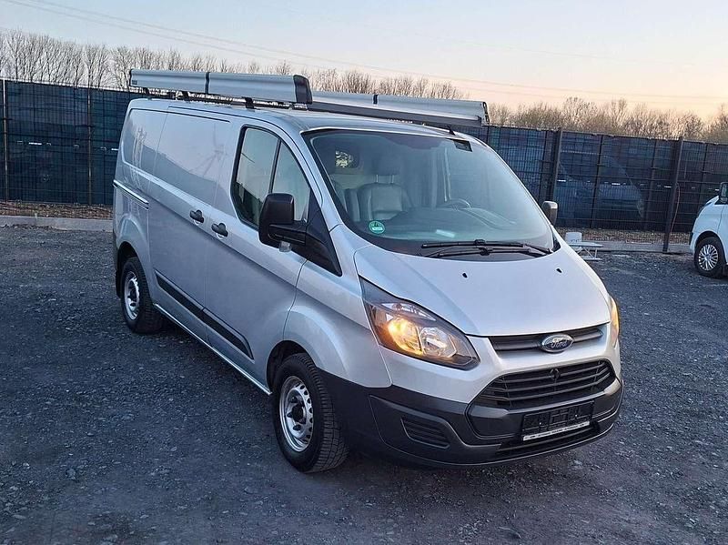 Gebraucht Ford Transit Custom 101 PS (74 kW) 2015 Silber Van / Kleinbus