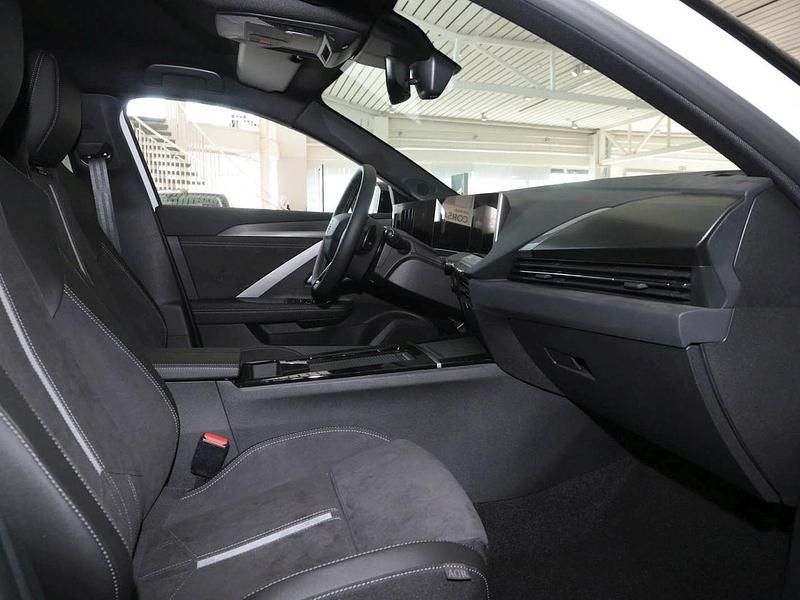 Gebraucht Opel Astra GSe 224 PS (164 kW) 2023 Weiß Limousine