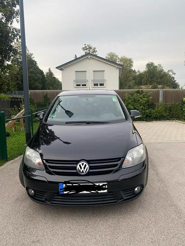 Schwarz Gebraucht 2007 VW Golf V Limousine | 2.600 € (Fairer Preis) - Bild 1/4