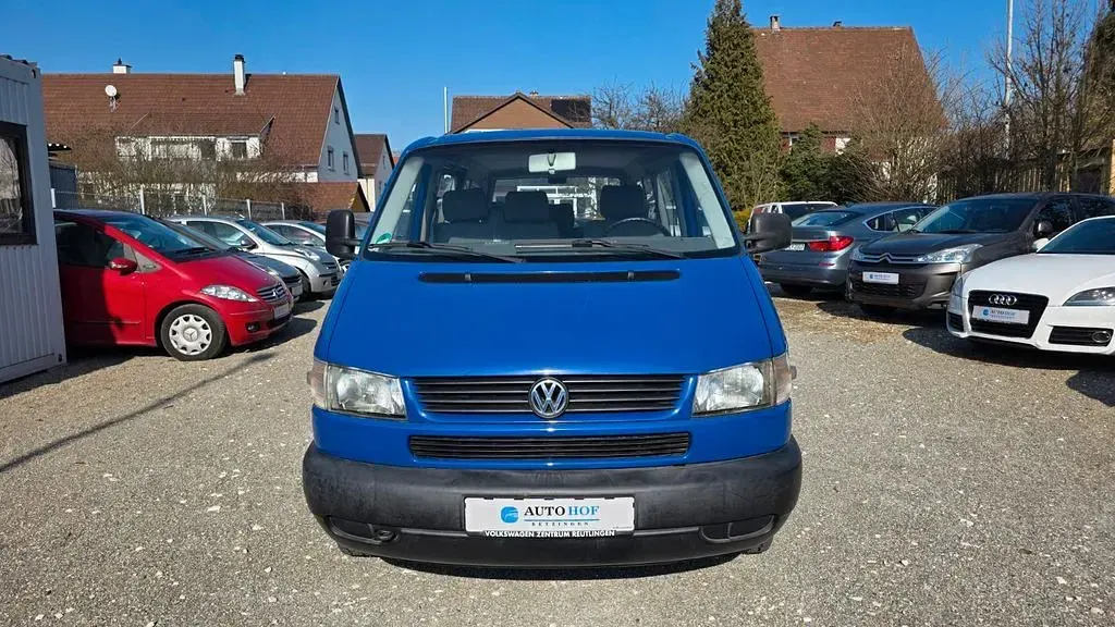 Second-hand VW Caravelle 84 CP (61 kW) 2000 Albastru Van