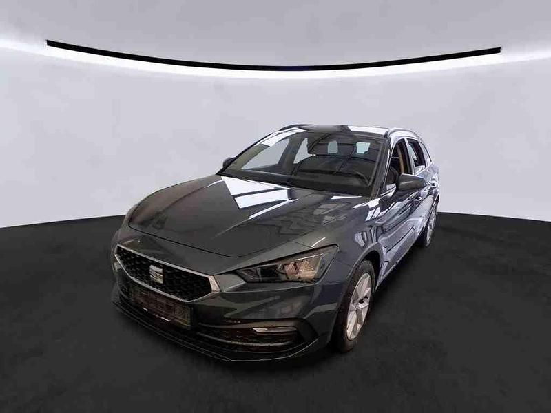 Grau Gebraucht 2021 Seat Leon Style Kombi | 20.730 € (Fairer Preis) - Bild 1/2