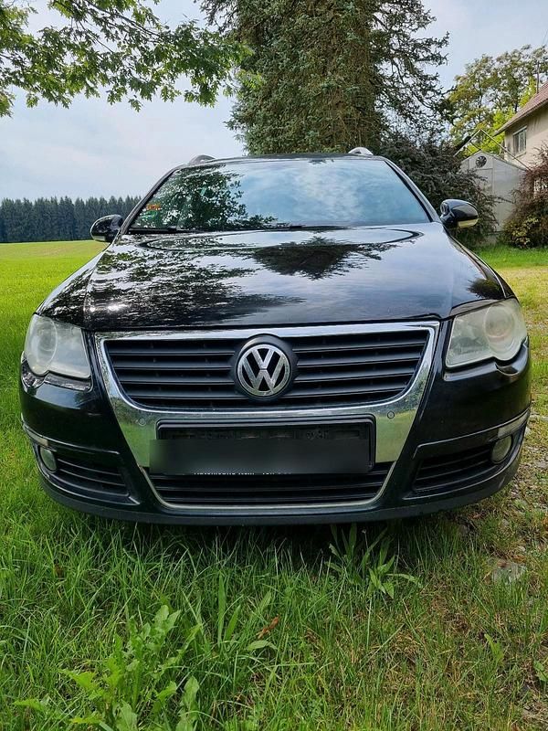 Schwarz Gebraucht 2009 VW Passat Kombi | 1.200 € (Superpreis) - Bild 1/4