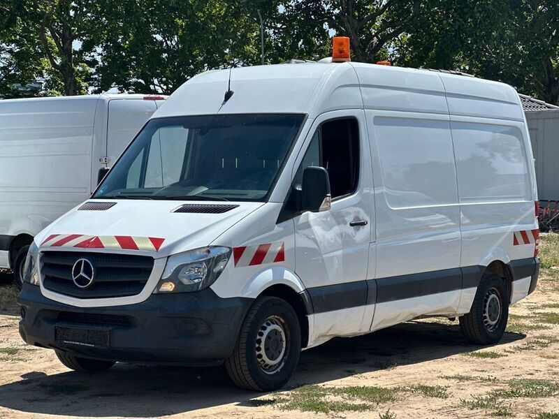 Weiß Gebraucht 2017 Mercedes Sprinter Van | 11.990 € - Bild 1/4