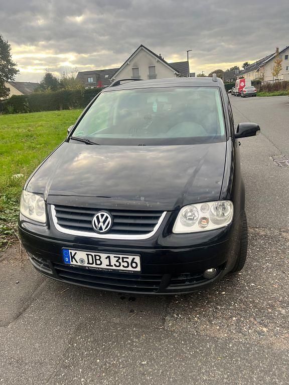 Schwarz Gebraucht 2007 VW Touran Trendline Van / Kleinbus | 2.600 € (Guter Preis) - Bild 1/4