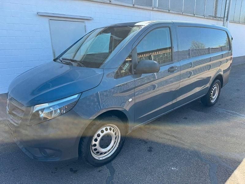 Usata Mercedes e-Vito 69 kW (95 CV) 2020 Grigio Monovolume