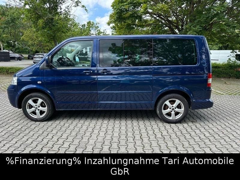 Gebraucht VW Multivan Highline 174 PS (127 kW) 2009 Blau Van