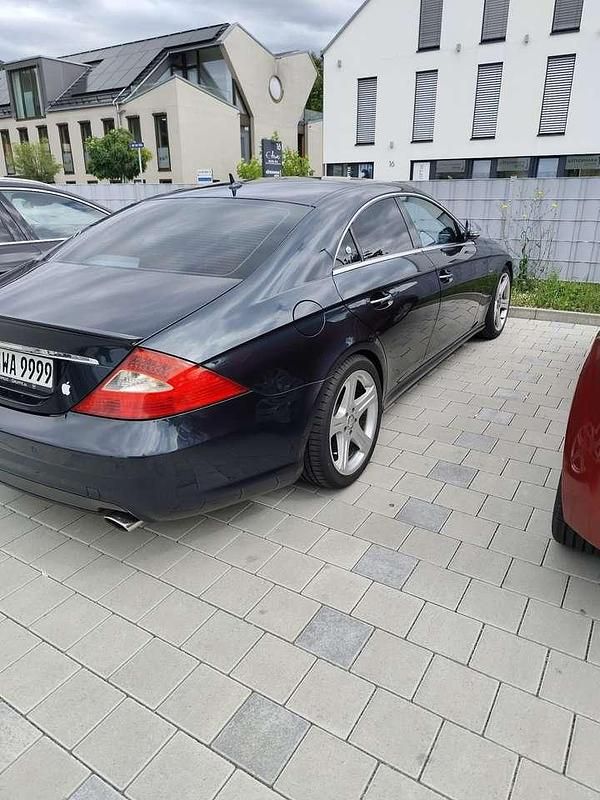 Gebraucht Mercedes CLS320 224 PS (164 kW) 2007 Blau Coupé