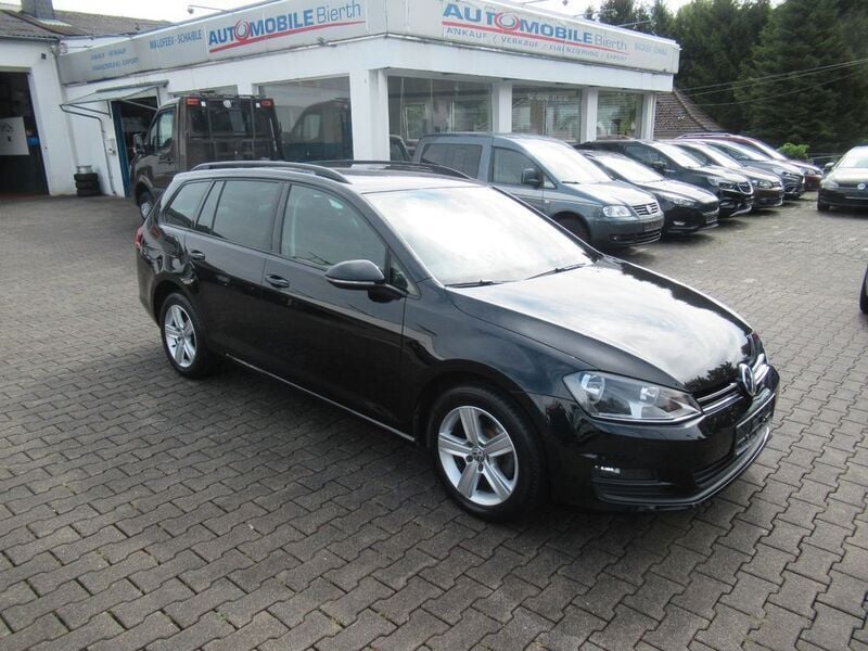 Gebraucht 2013 VW Golf VII Comfortline Kombi | 9.800 € (Fairer Preis) - Bild 1/4