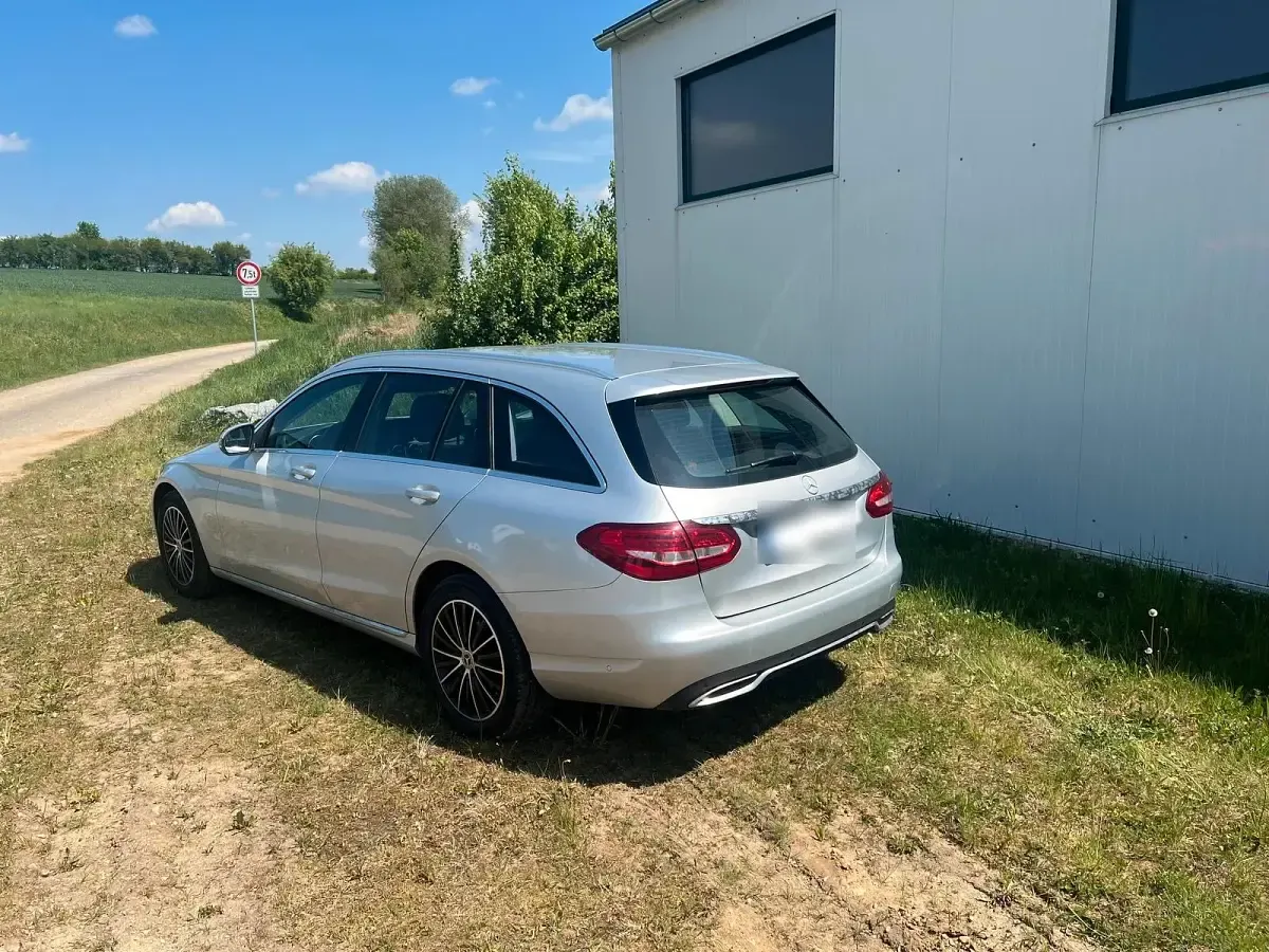 Gebraucht Mercedes C220 170 PS (125 kW) 2016 Silber Kombi