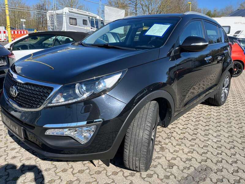 (1k) zilinaschwarz met. Gebraucht 2015 Kia Sportage Spirit SUV | 12.999 € (Fairer Preis) - Bild 1/4