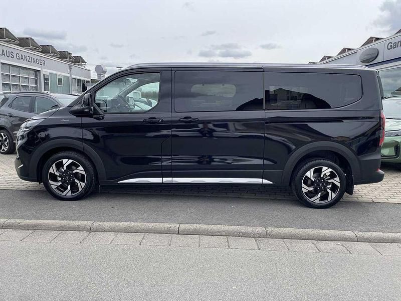 Neu Ford Tourneo Active 170 PS (125 kW) 2025 Agate black metallic Van / Kleinbus