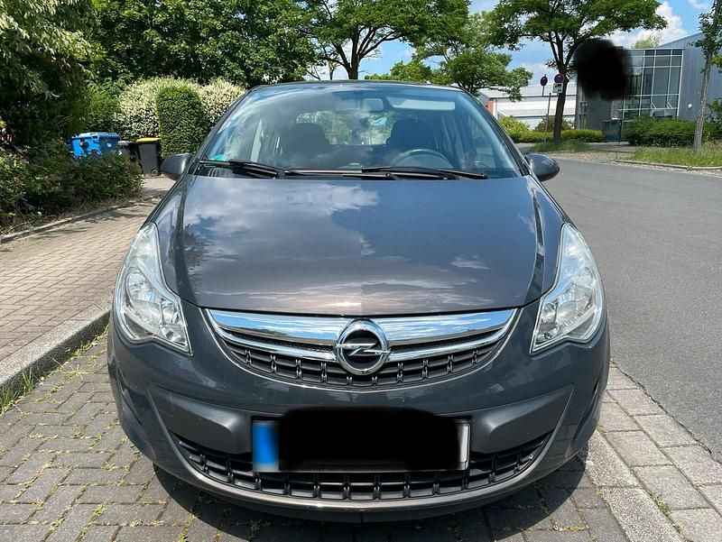 Używany Opel Corsa 69 KM (50 kW) 2012 Szary Hatchback