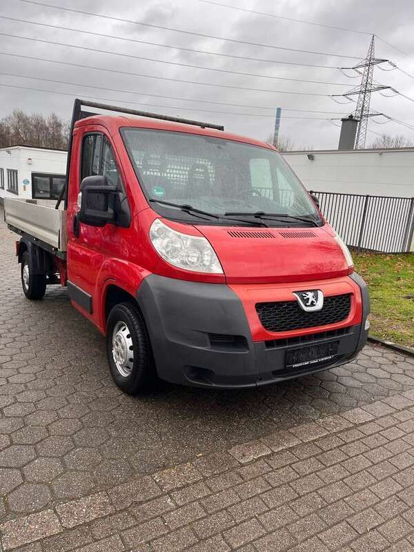 Farbe rot tiziano lackierung Gebraucht 2012 Peugeot Boxer Van | 5.500 € (Etwas zu teuer) - Bild 1/4