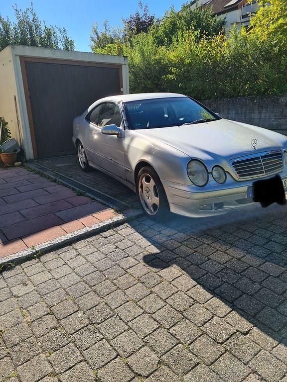 Silber Gebraucht 2001 Mercedes CLK200 Edition Coupé | 2.200 € (Superpreis) - Bild 1/4