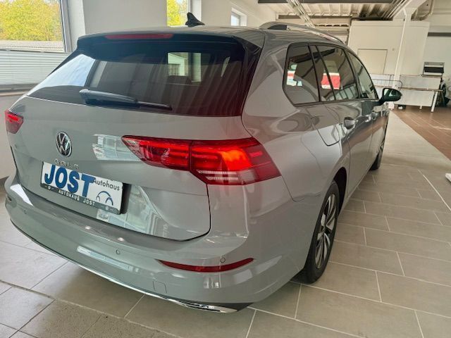 Gebraucht VW Golf VIII Move 150 PS (110 kW) 2023 Grau Kombi