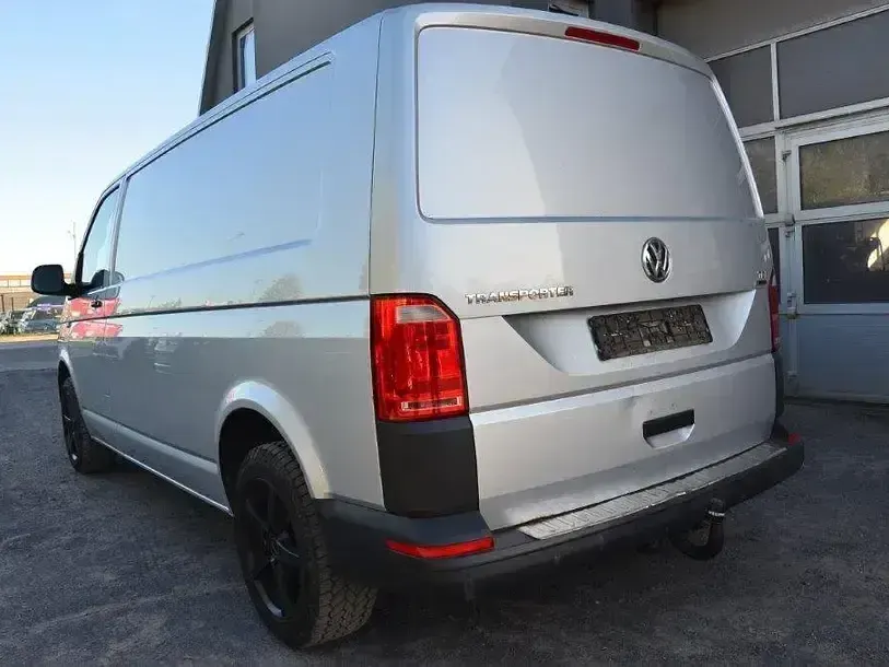 Gebraucht VW T6 180 PS (132 kW) 2016 Silber Van