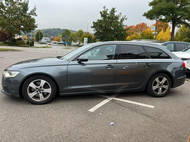 Gebraucht Audi A6 S-Line 245 PS (180 kW) 2012 Grau Kombi