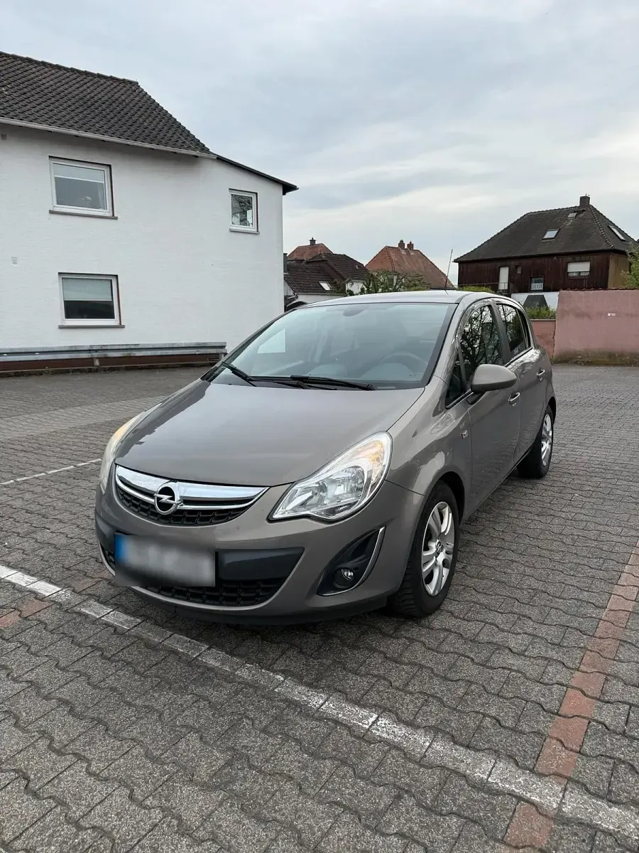 Gebraucht Opel Corsa 88 PS (64 kW) 2012 Braun Kleinwagen