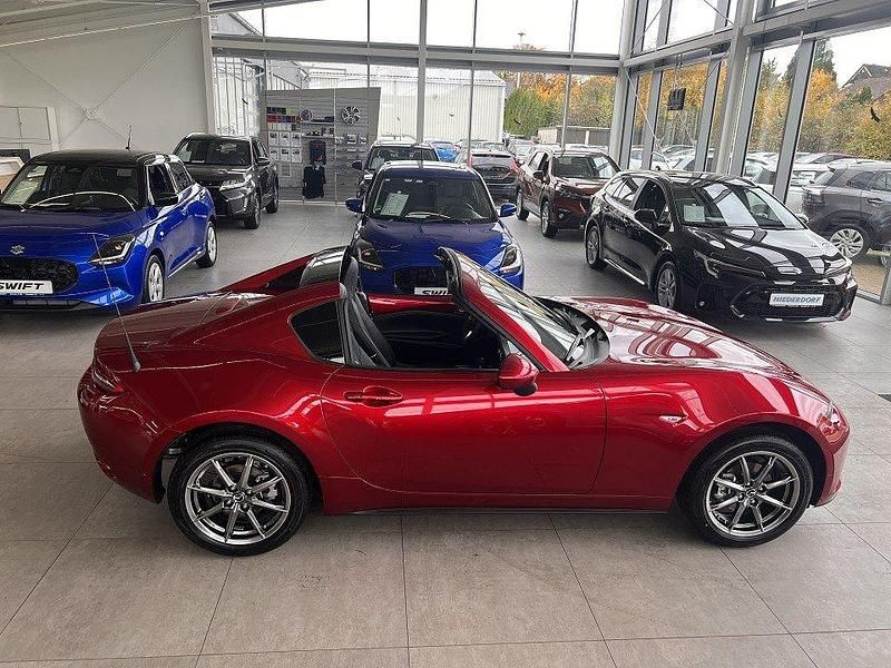 Neu Mazda MX5 Exclusive-Line 132 PS (97 kW) 2025 Soul red crystal Cabrio