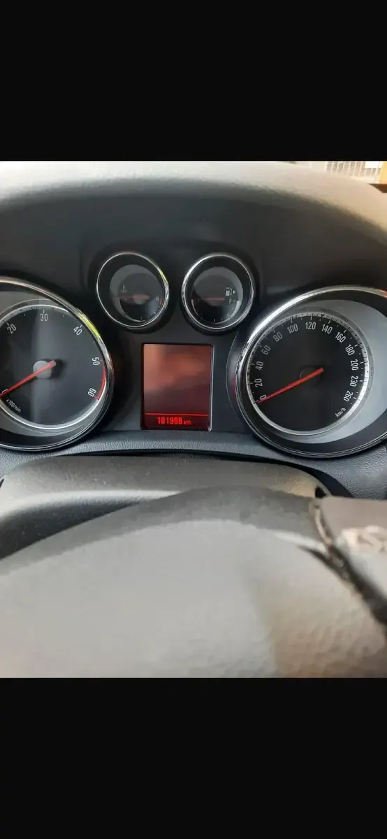 Gebraucht Opel Mokka 140 PS (102 kW) 2013 Grau SUV