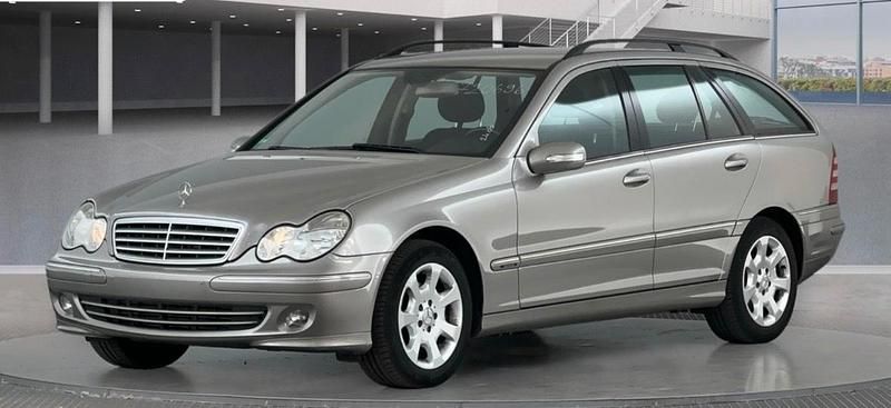 Grau Gebraucht 2005 Mercedes E200 Kombi | 1.999 € (Guter Preis) - Bild 1/4