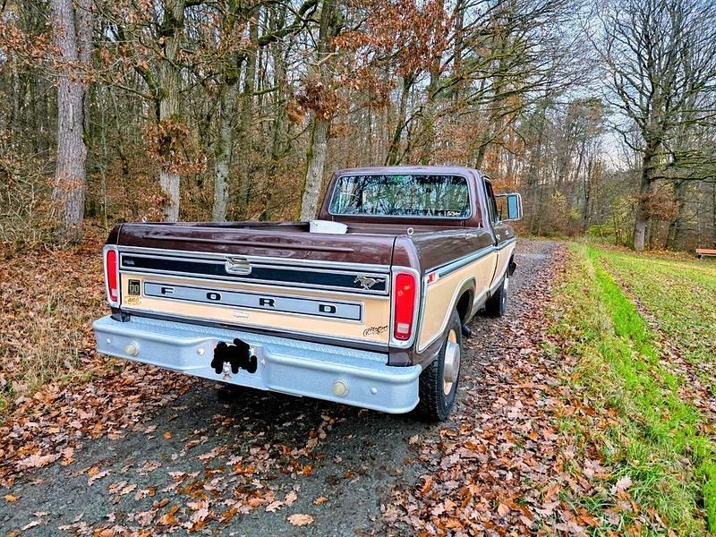 Gebraucht Ford V8 220 PS (161 kW) 1978 Beige SUV