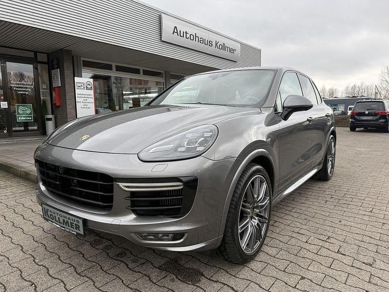 Gebraucht Porsche Cayenne GTS 441 PS (324 kW) 2016 Meteograumet. SUV