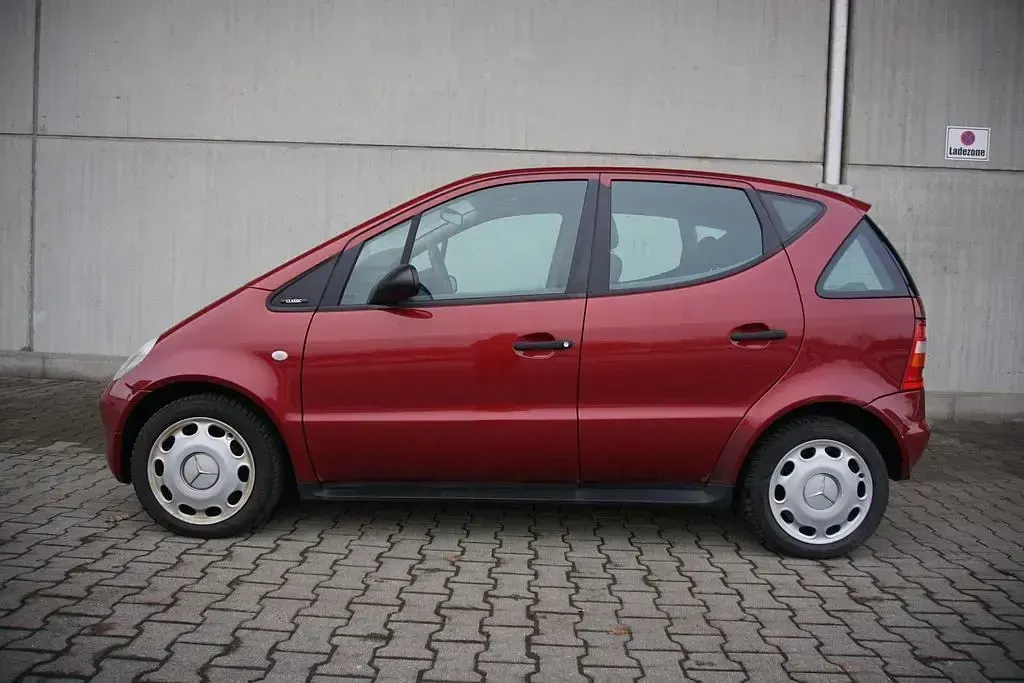 Brugt Mercedes A140 82 HK (60 kW) 2000 Rød Sedan