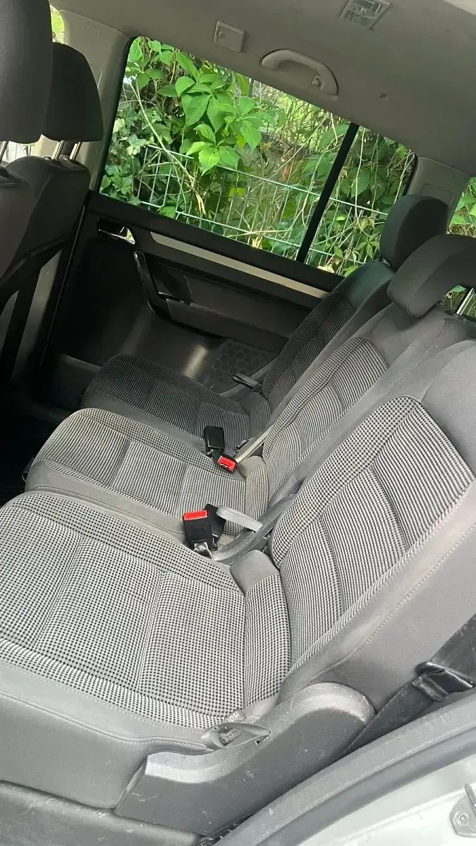 Gebraucht VW Touran 140 PS (102 kW) 2005 Grau Van / Kleinbus