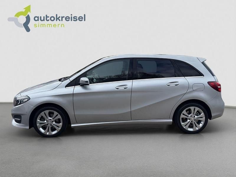 Gebraucht Mercedes B200 136 PS (100 kW) 2017 Silber Van / Kleinbus