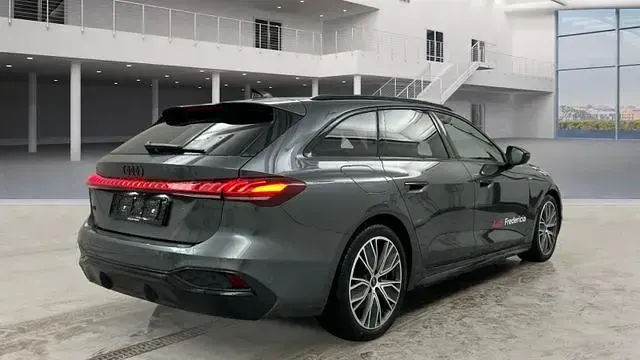Używany Audi A5 S-line plus 204 KM (150 kW) 2025 Szary Kombi