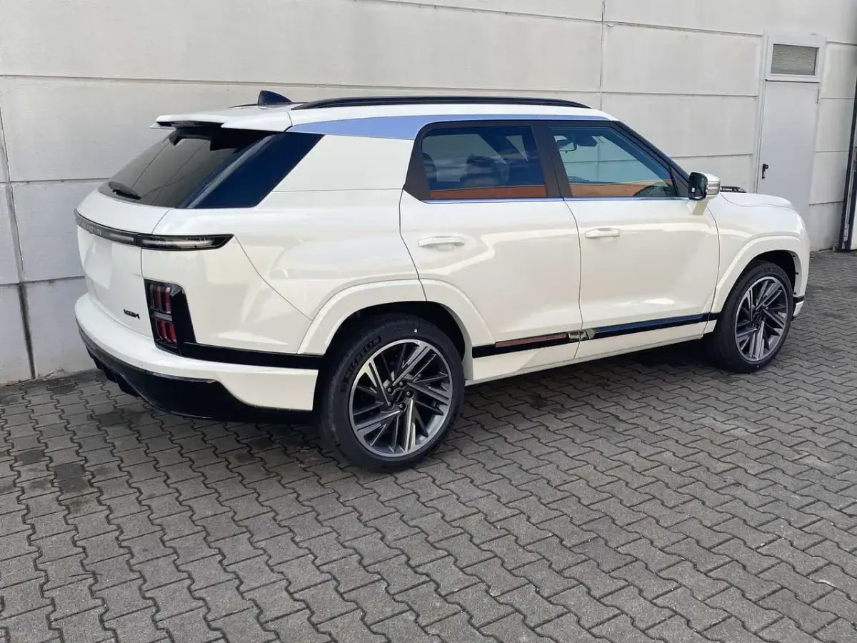 Neu KGM Actyon 163 PS (119 kW) 2026 Grand white waa SUV