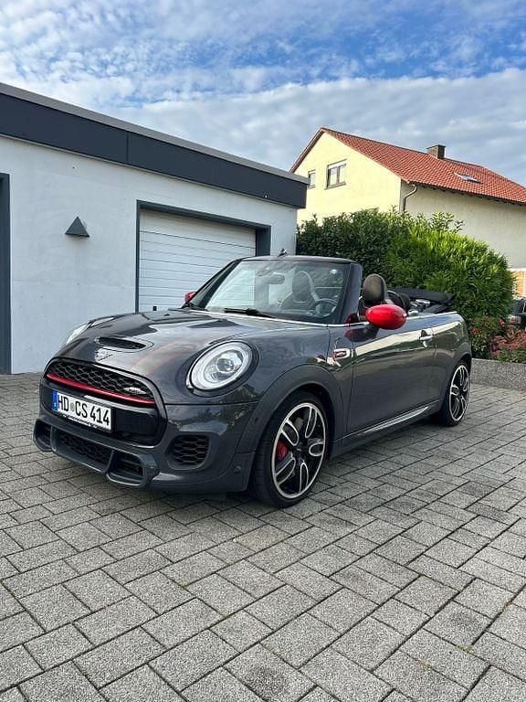 Grau Gebraucht 2020 Mini John Cooper Works Cabriolet Cabrio | 25.500 € (Fairer Preis) - Bild 1/4
