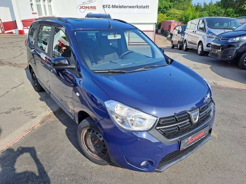 Blau Gebraucht 2020 Dacia Lodgy Comfort Van / Kleinbus | 9.900 € (Guter Preis) - Bild 1/4