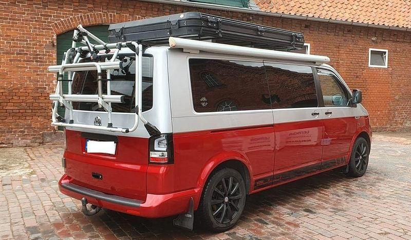 Rot Gebraucht 2006 VW T5 Van | 19.999 € - Bild 1/4