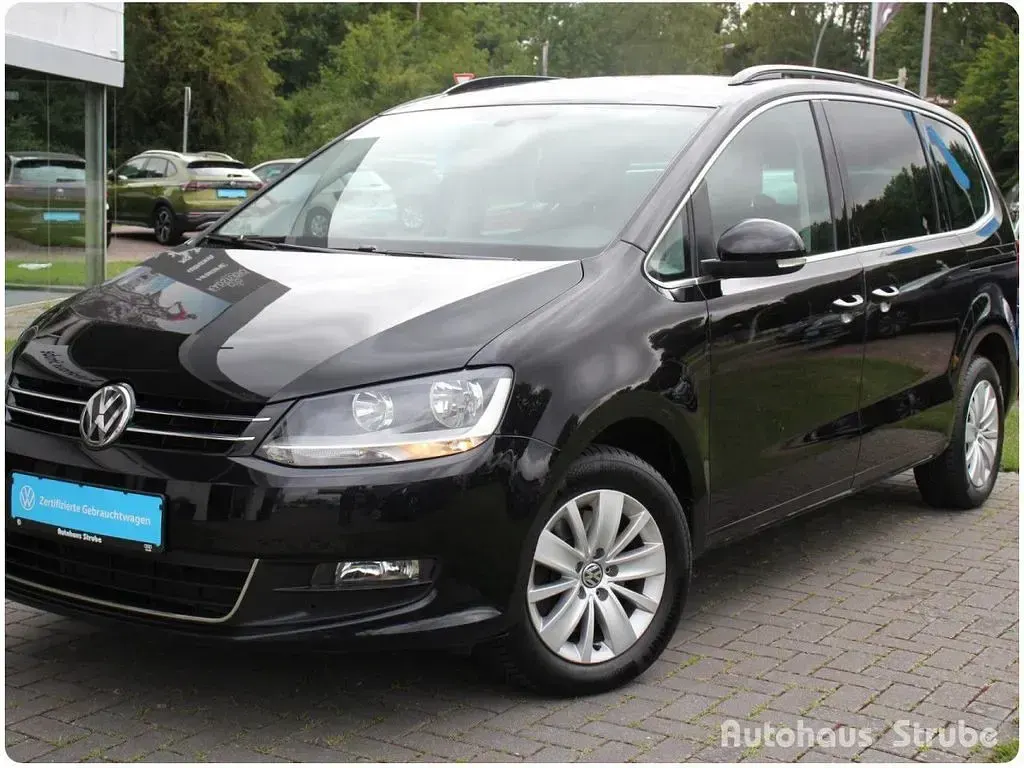 Gebraucht VW Sharan Comfortline 150 PS (110 kW) 2018 Schwarz Van / Kleinbus