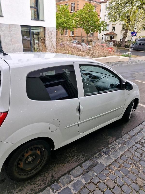Gebraucht Renault Twingo 75 PS (55 kW) 2011 Weiß Kleinwagen
