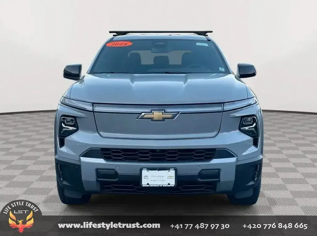 Gebraucht Chevrolet Silverado LT 473 kW (644 PS) 2025 Grau SUV