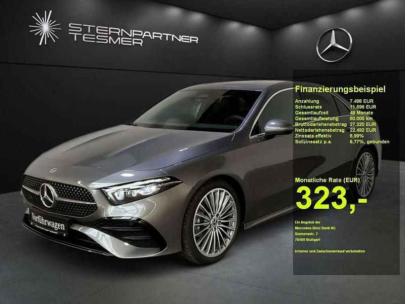 Grau Gebraucht 2023 Mercedes A180 AMG Limousine | 29.900 € (Fairer Preis) - Bild 1/3