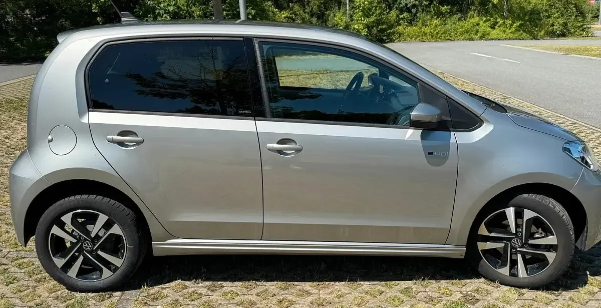 Gebraucht VW e-up! 44 kW (61 PS) 2020 Silber Kleinwagen