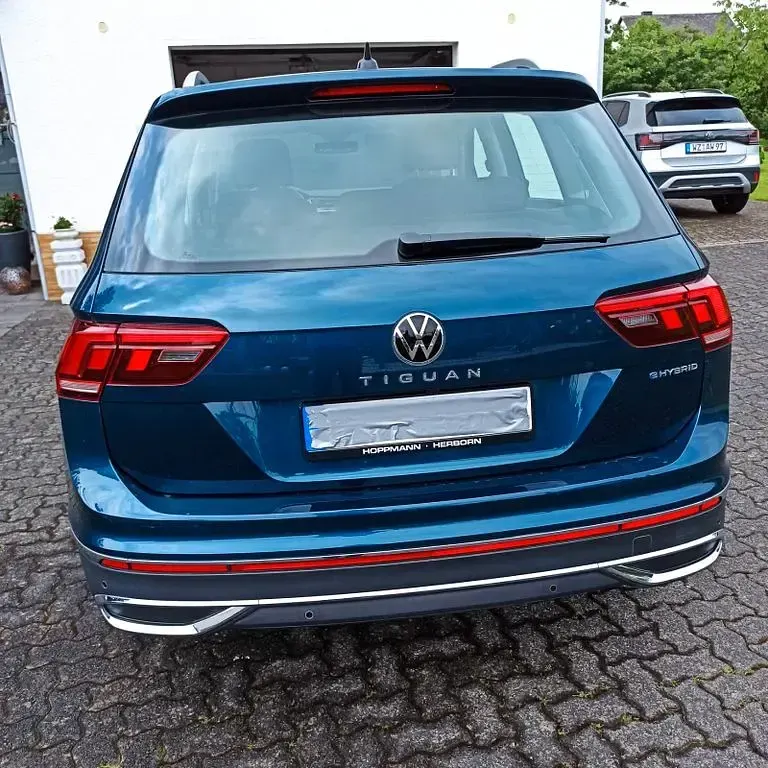 Gebraucht VW Tiguan Elegance 245 PS (180 kW) 2022 Blau SUV