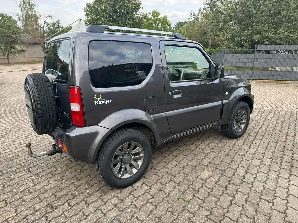 Gebraucht Suzuki Jimny Style 84 PS (61 kW) 2017 Grau SUV