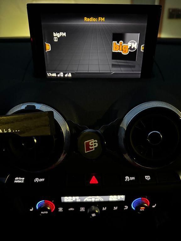 Gebraucht Audi A3 Ambiente 116 PS (85 kW) 2018 Schwarz Limousine