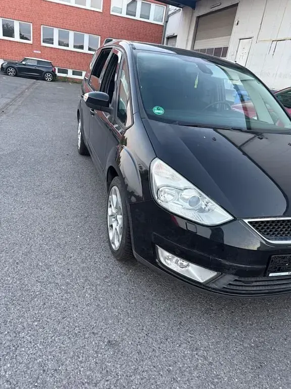 Gebraucht Ford Galaxy Ambiente 145 PS (106 kW) 2007 Schwarz Van / Kleinbus