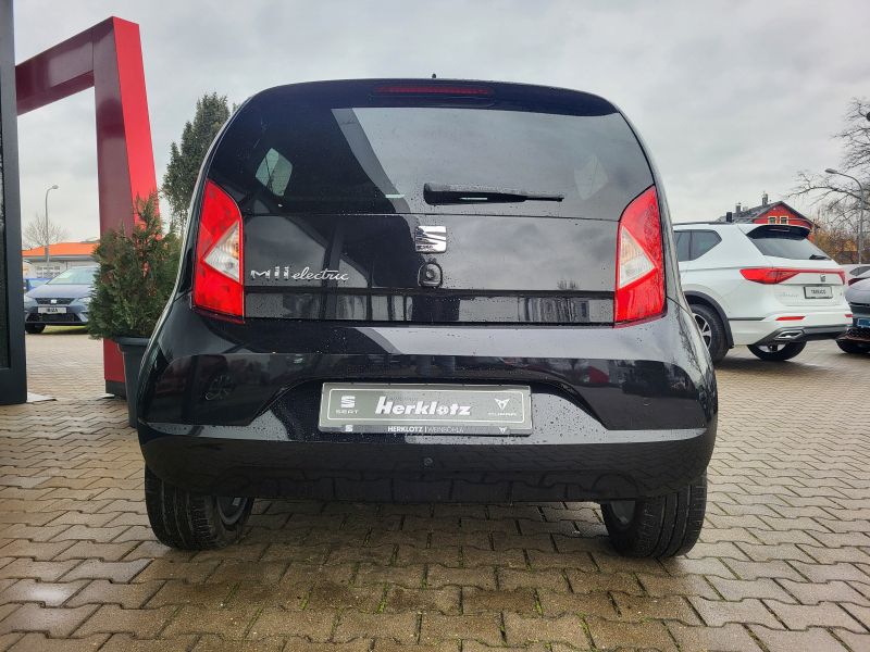 Gebraucht Seat Mii Electric 61 kW (83 PS) 2021 Deep schwarz perleffekt Kleinwagen