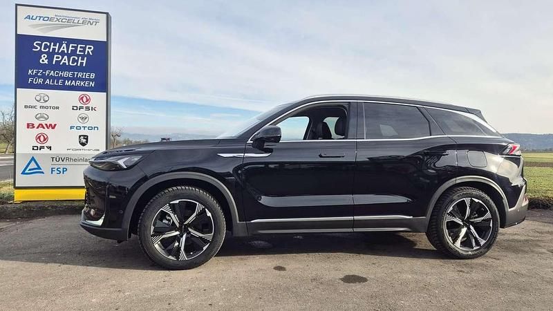 Neu Baic X75 177 PS (130 kW) 2025 Schwarz SUV