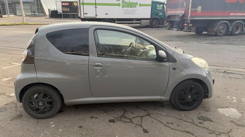 Gebraucht Citroën C1 68 PS (50 kW) 2008 Grau Kleinwagen
