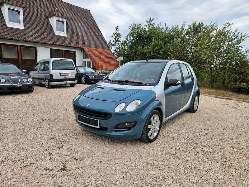 Silber Gebraucht 2004 Smart ForFour Basis Limousine | 2.850 € (Fairer Preis) - Bild 1/4