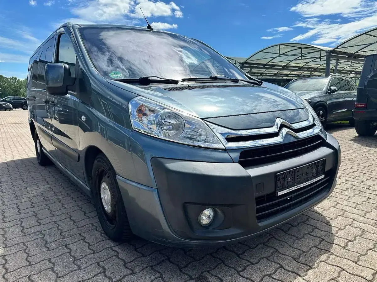 Käytetty Citroën Jumpy Tendance 163 HP (119 kW) 2014 Harmaa Tila-auto