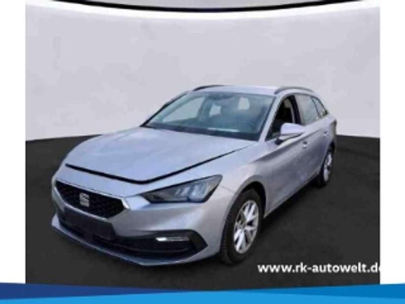 Florett(urban)silver Gebraucht 2023 Seat Leon Style Kombi | 24.750 € (Fairer Preis) - Bild 1/4